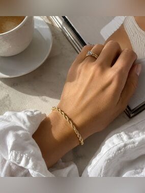 Classic Gold Rope Chain Bracelet for Women